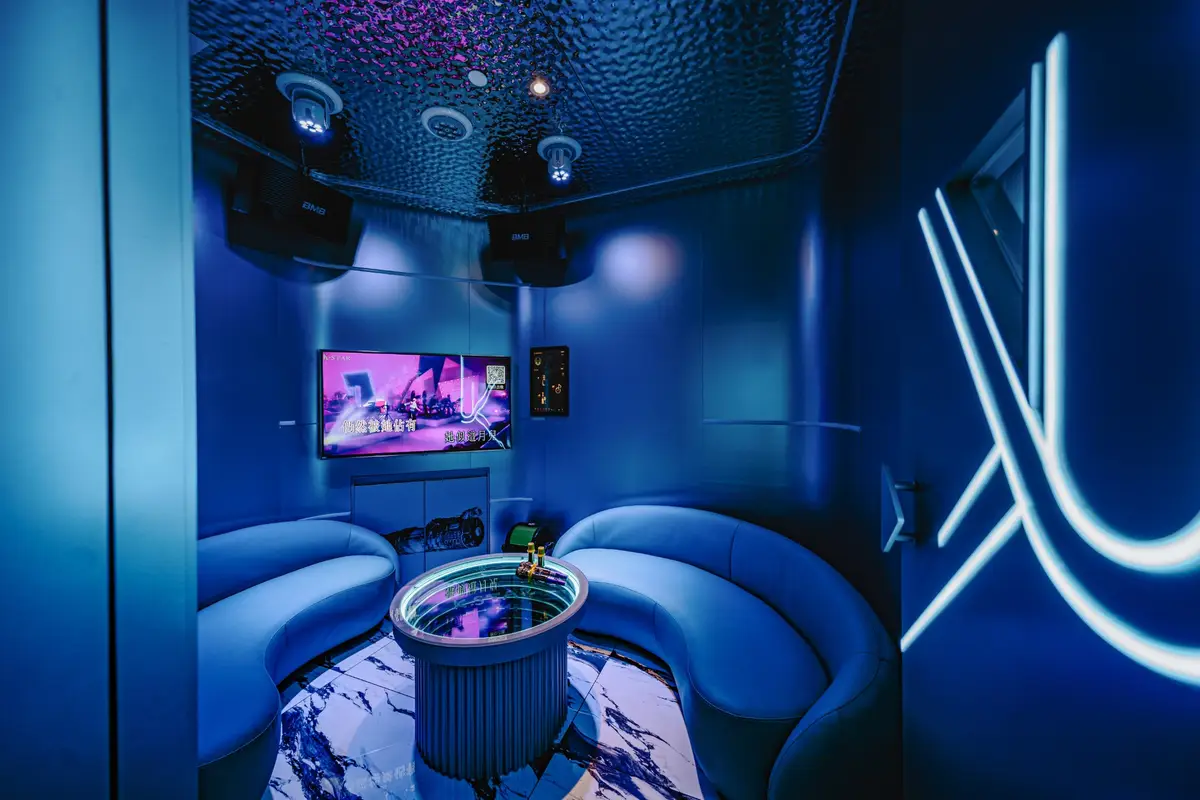 Thematic Room 07