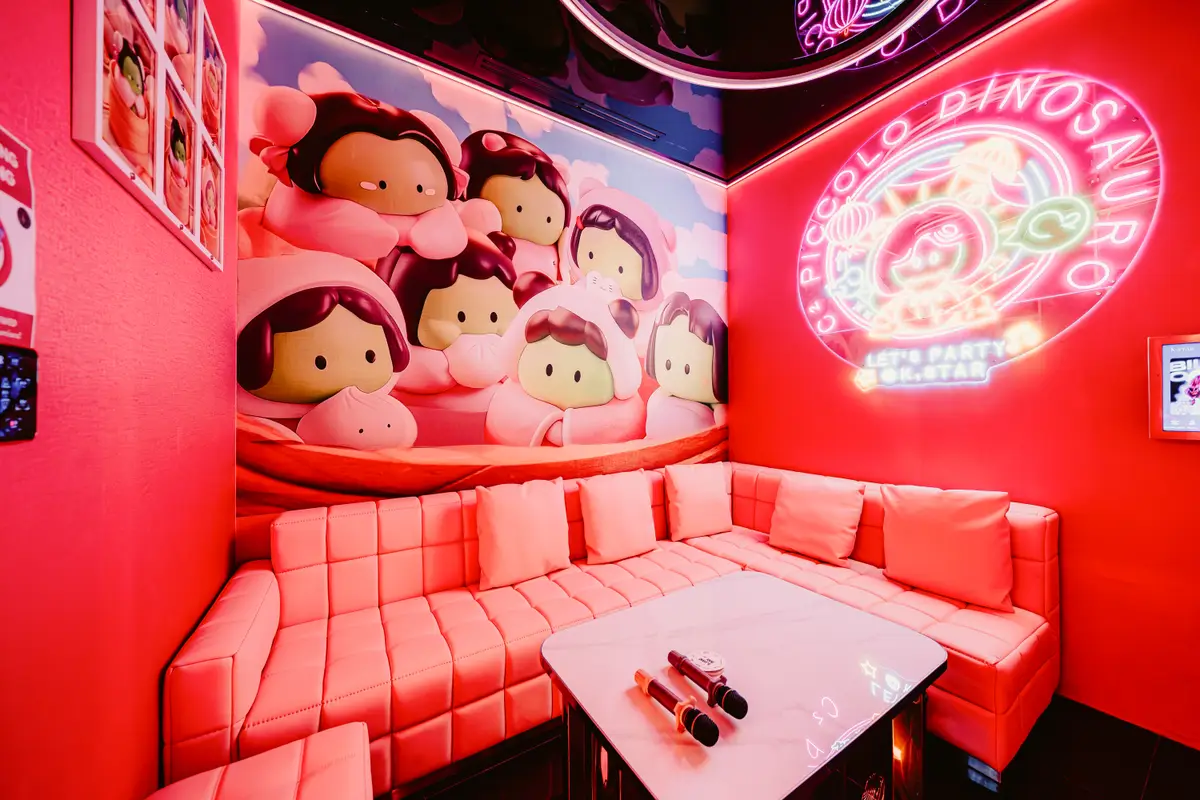 Thematic Room 10