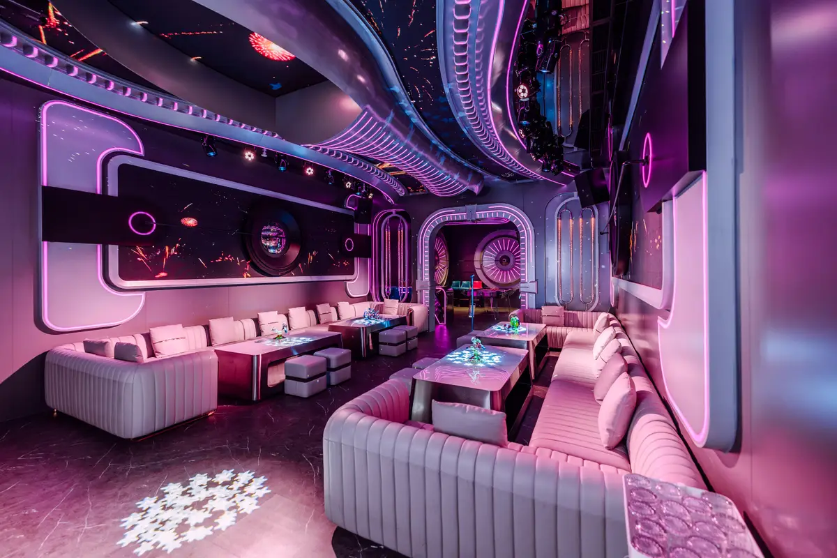 V-Party Room