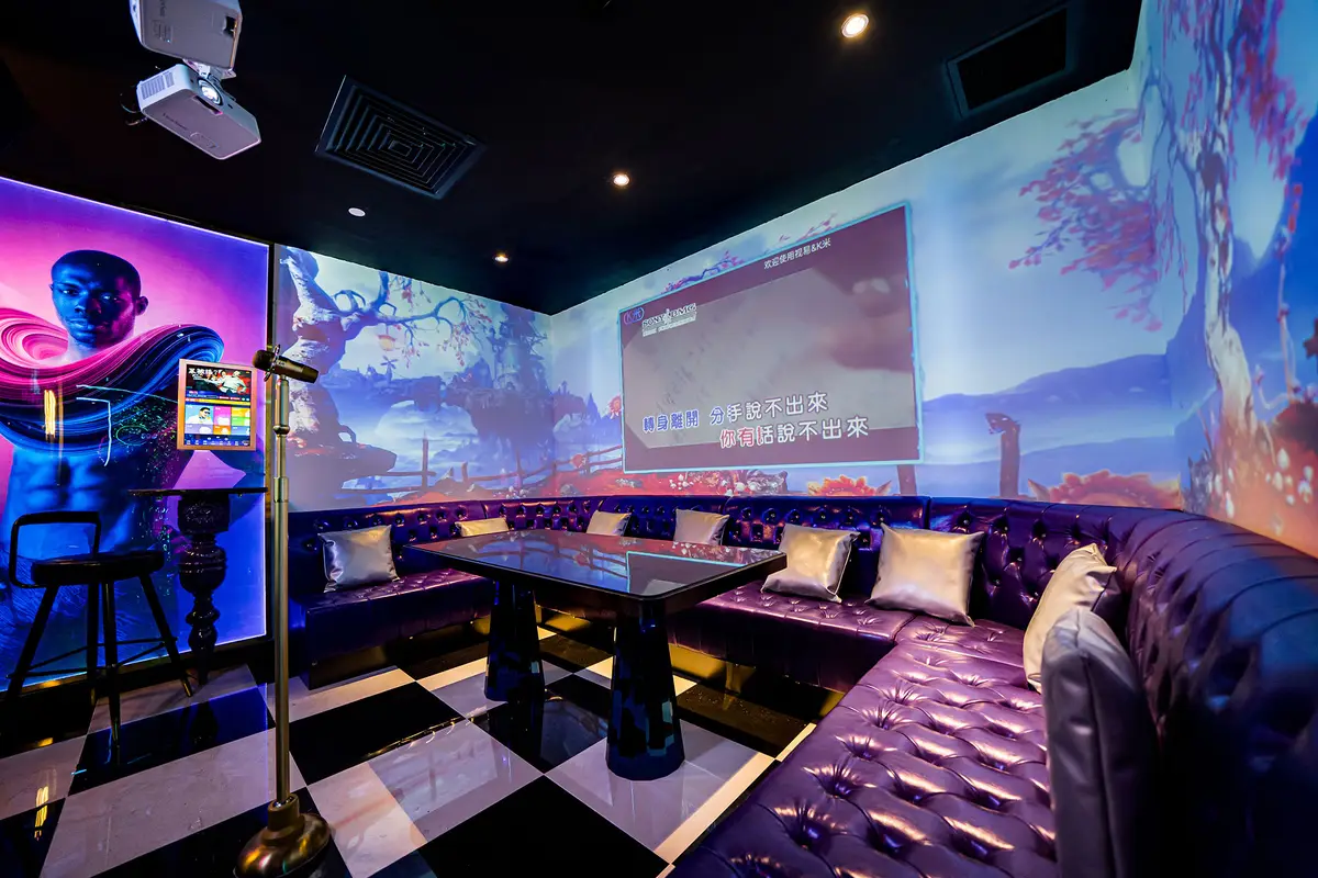 Panorama Room 02